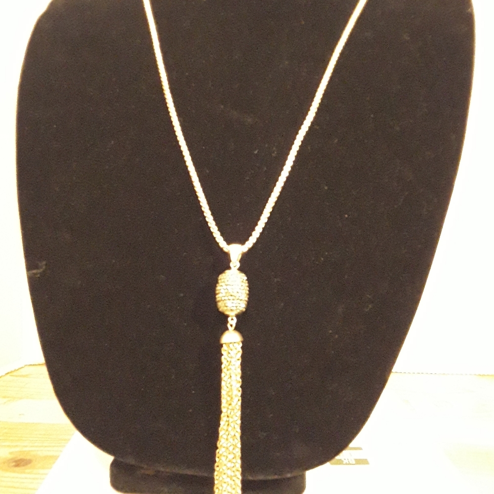Womens necklace